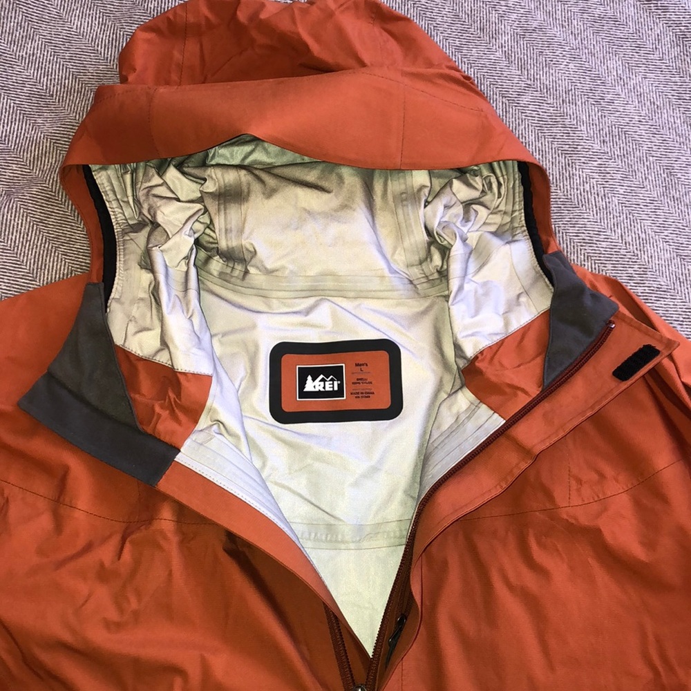Mens REI soft shell jacket